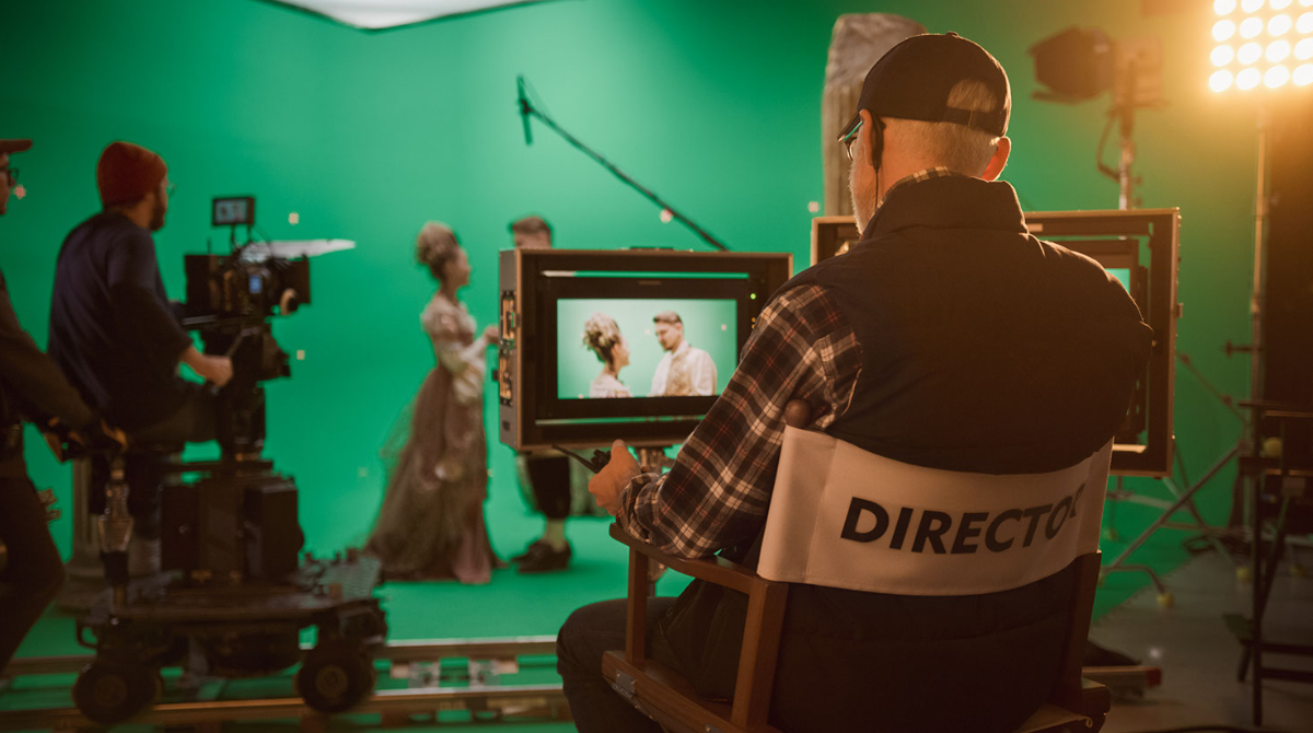 ESCUCHA LA VOZ DEL DIRECTOR